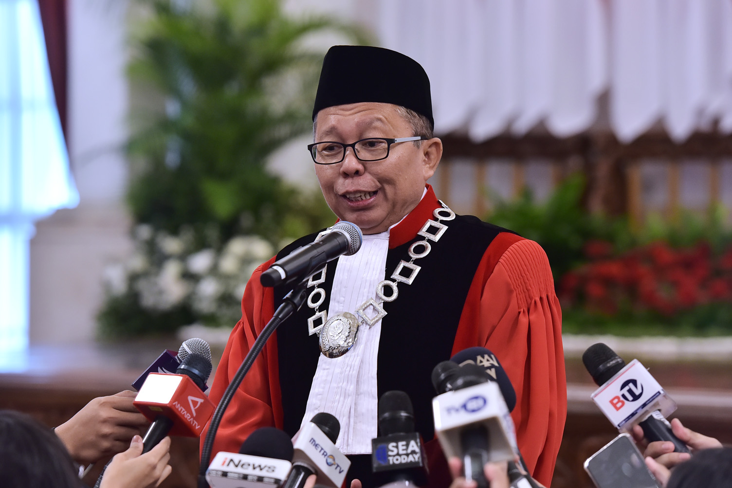 Berita Terkini: Isu Politik Hangat yang Mewarnai Pagi Ini