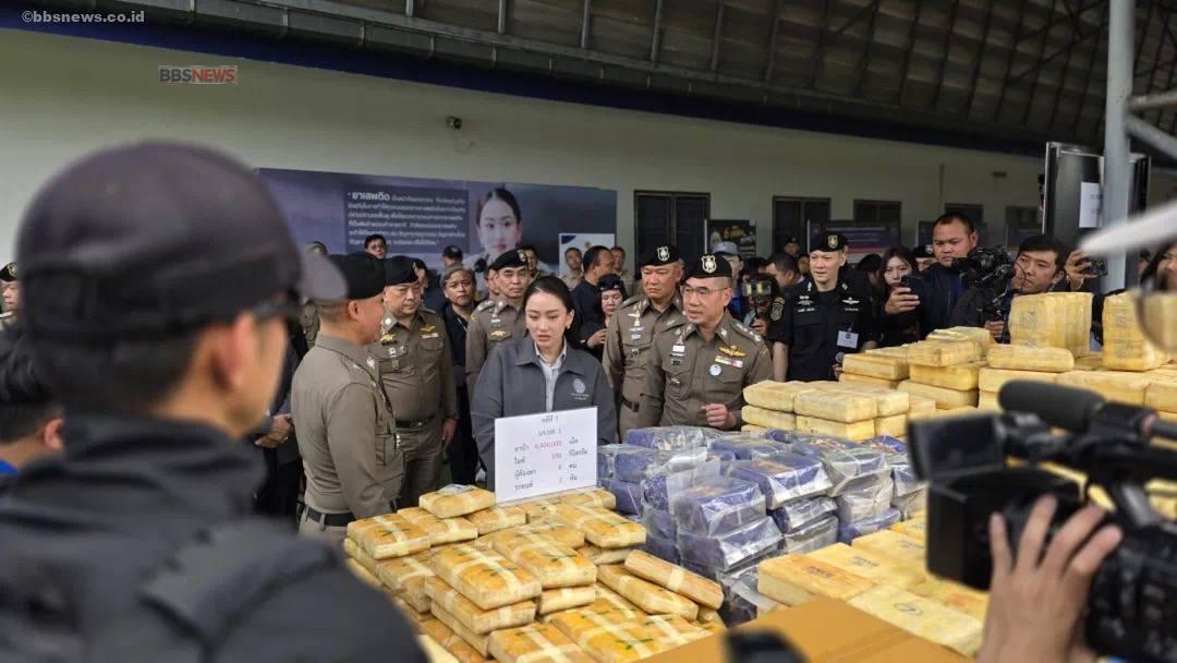 Polisi Thailand telah memecahkan beberapa kasus narkoba besar! Perdana Menteri secara pribadi mengunjungi para inspektur garis depan.