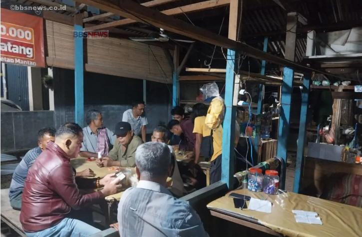 Satreskrim Polres Pasaman 4 Tersangka Praktik Judi Togel Hongkong
